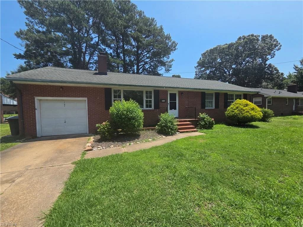 1782 Revere DR, HAMPTON VA 23664 - Photo 5