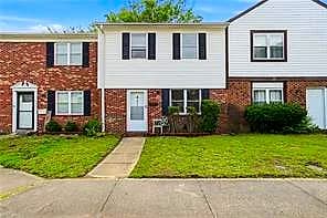 832 N Grosvenor CT, VIRGINIA BEACH VA 23462 - Main photo