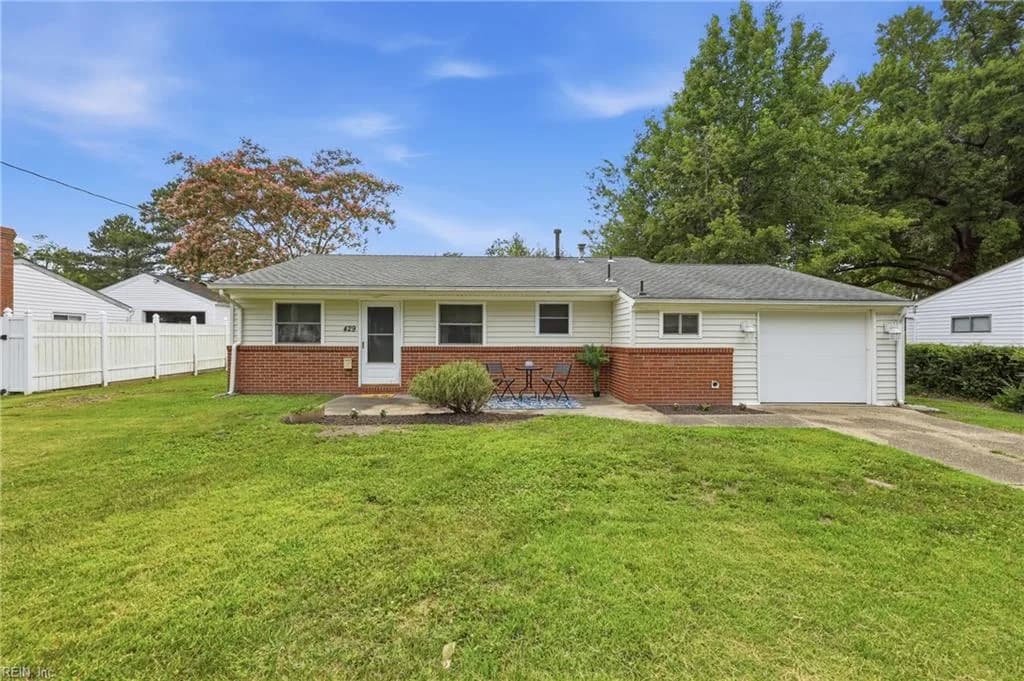 429 Mango DR, VIRGINIABEACH VA 23452 - Photo 2
