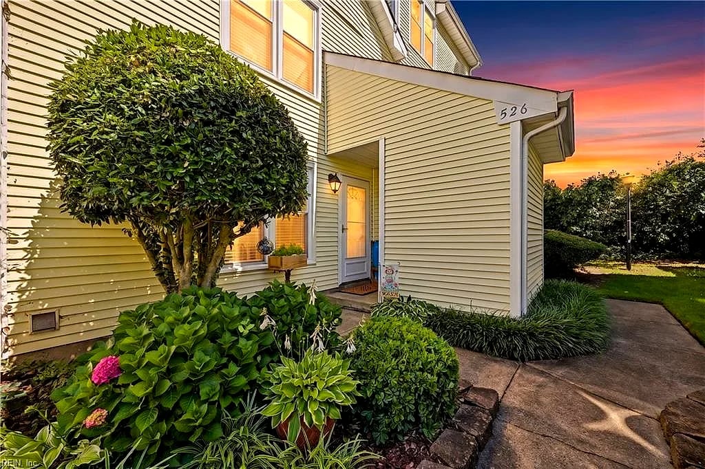 526 Pine Tops CT, Virginia Beach — 3 bed Residential, 1,280 sqft
