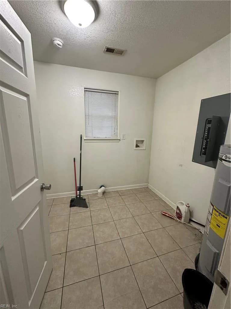 412 Pleasant ST, SUFFOLK VA 23434 - Photo 5