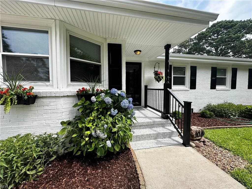104 Windsor RD, PORTSMOUTH VA 23701 - Photo 3