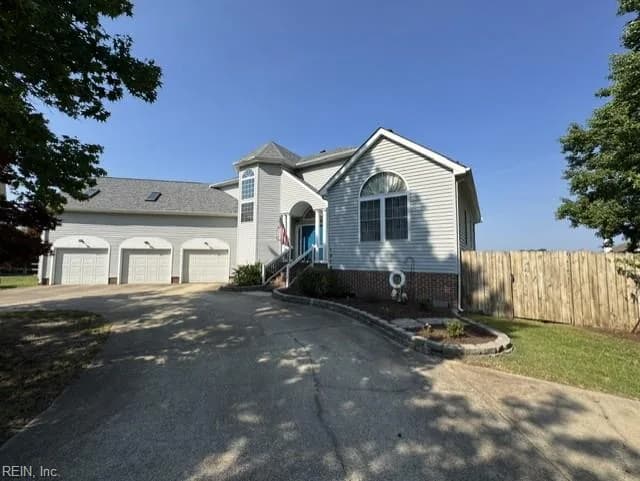 1214 Dandy Loop RD, YORKTOWN VA 23692 - Photo 3