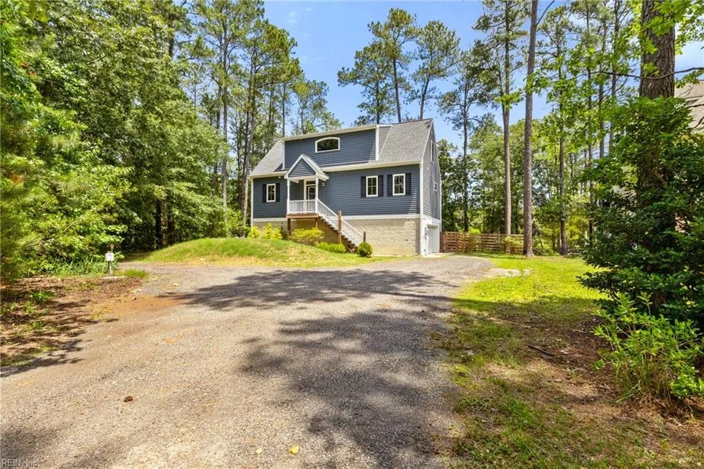 9283 Diane AVE, HAYES VA 23072 - Photo 2