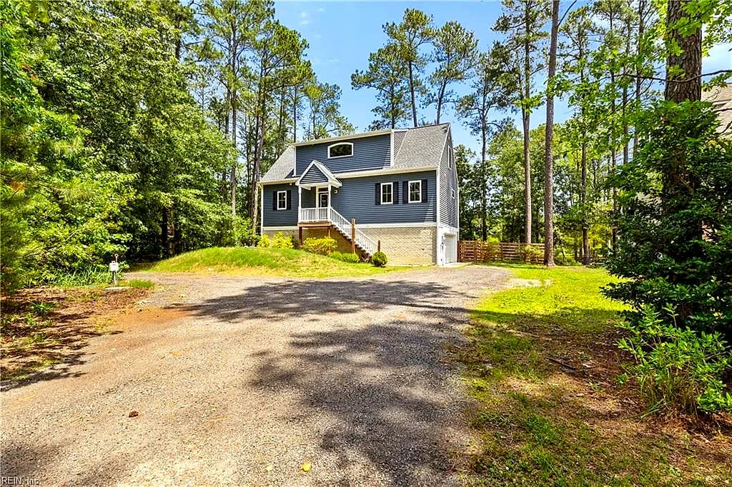 9283 Diane AVE, HAYES VA 23072 - Photo 3