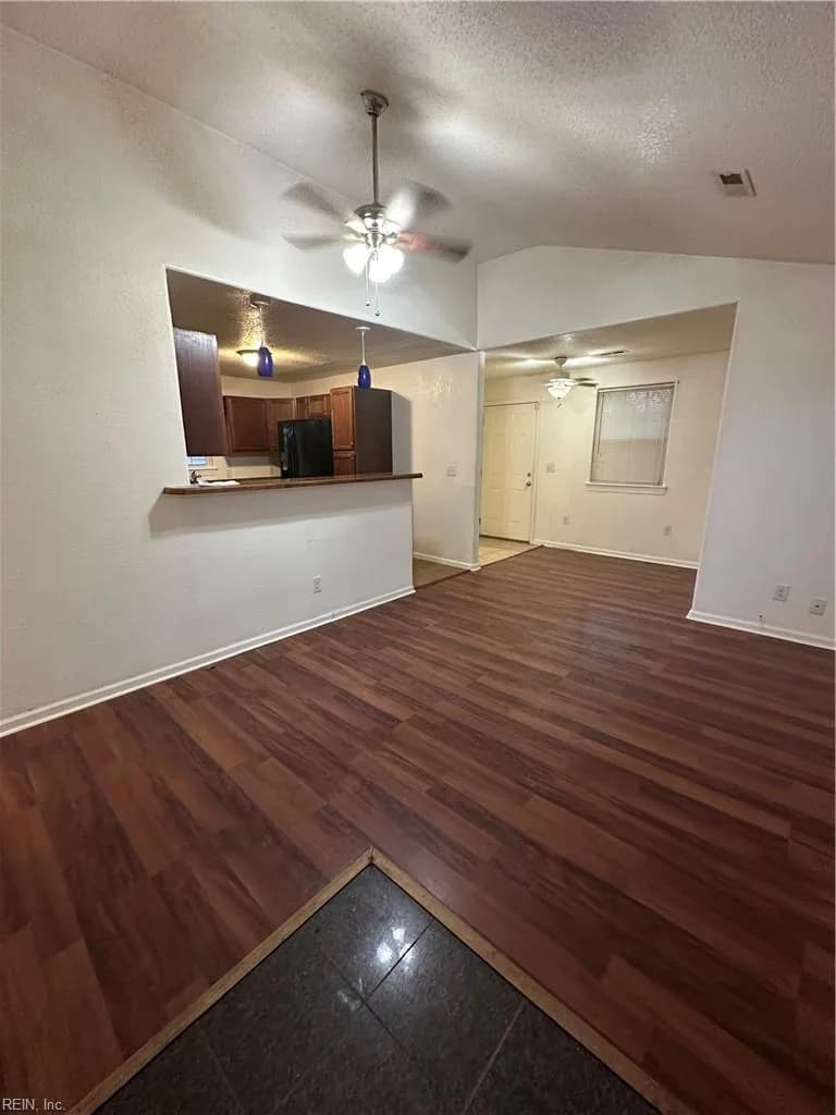 416 Pleasant ST, SUFFOLK VA 23434 - Photo 3