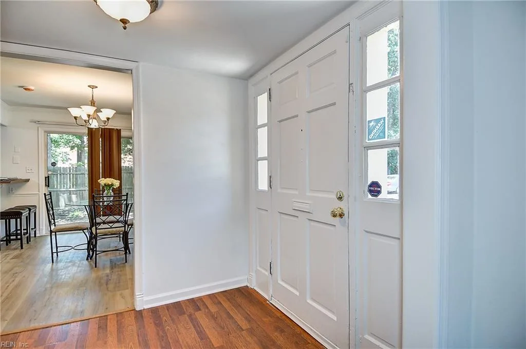 398 Deputy LN #F, NEWPORTNEWS VA 23608 - Photo 5