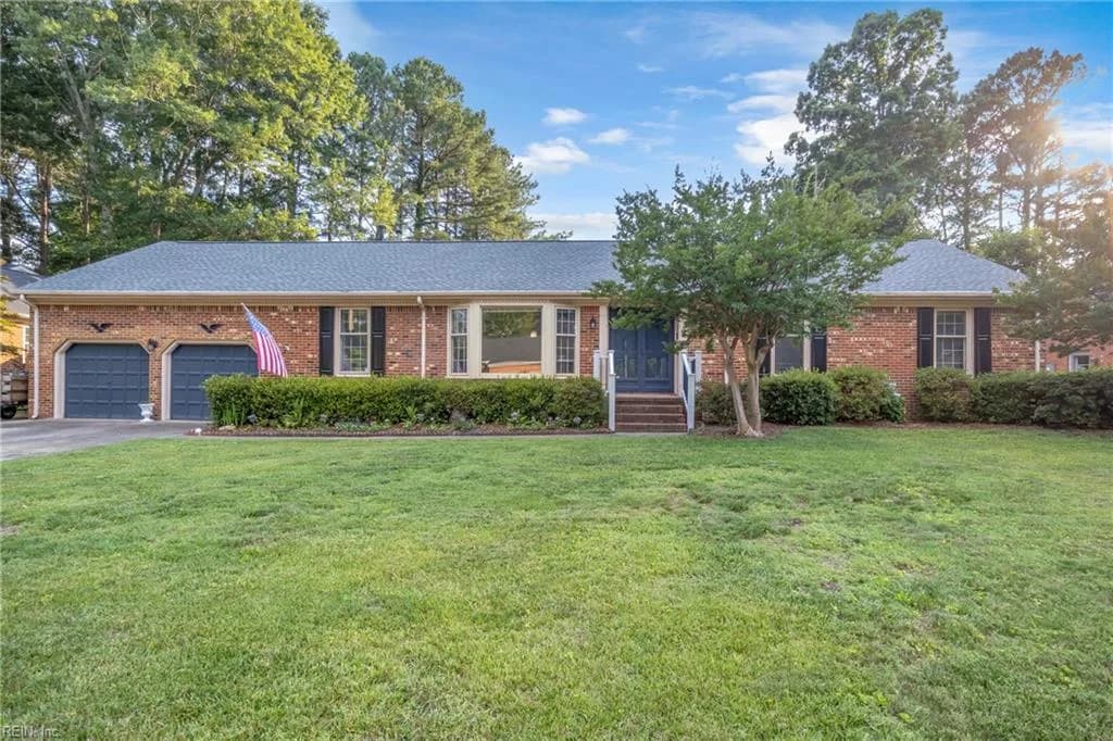 3208 Meadowbrook LN, CHESAPEAKE VA 23321 - Main photo