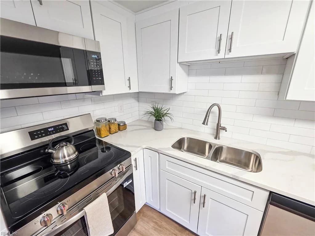 504 Cedar CT, SUFFOLK VA 23434 - Photo 5