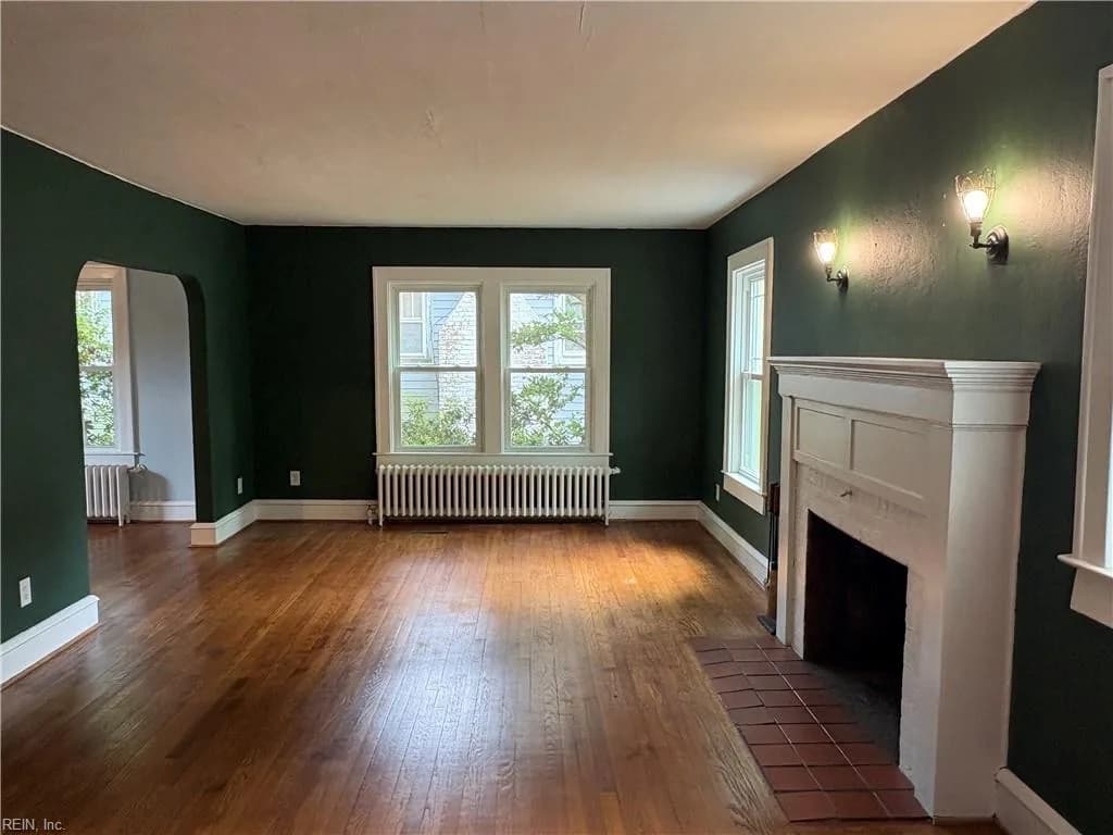 180 Cherokee RD, HAMPTON VA 23661 - Photo 3