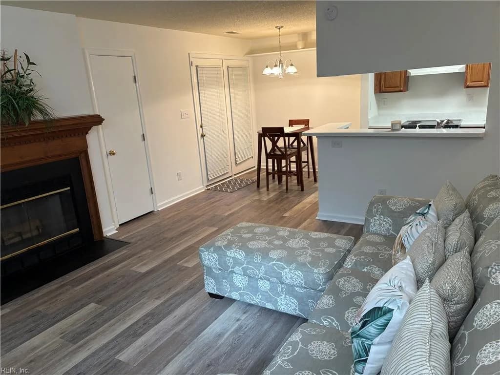 713 Rapidan River CT #F, CHESAPEAKE VA 23320 - Photo 3