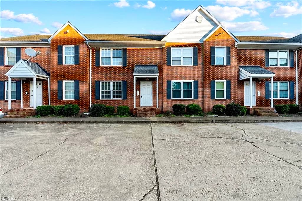 1110 Chapel ST #8, NORFOLK VA 23502 - Main photo