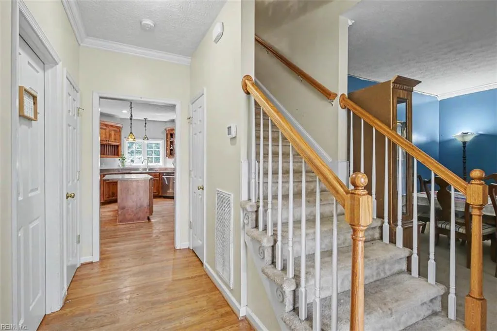 106 Bronze CT, WILLIAMSBURG VA 23185 - Photo 3