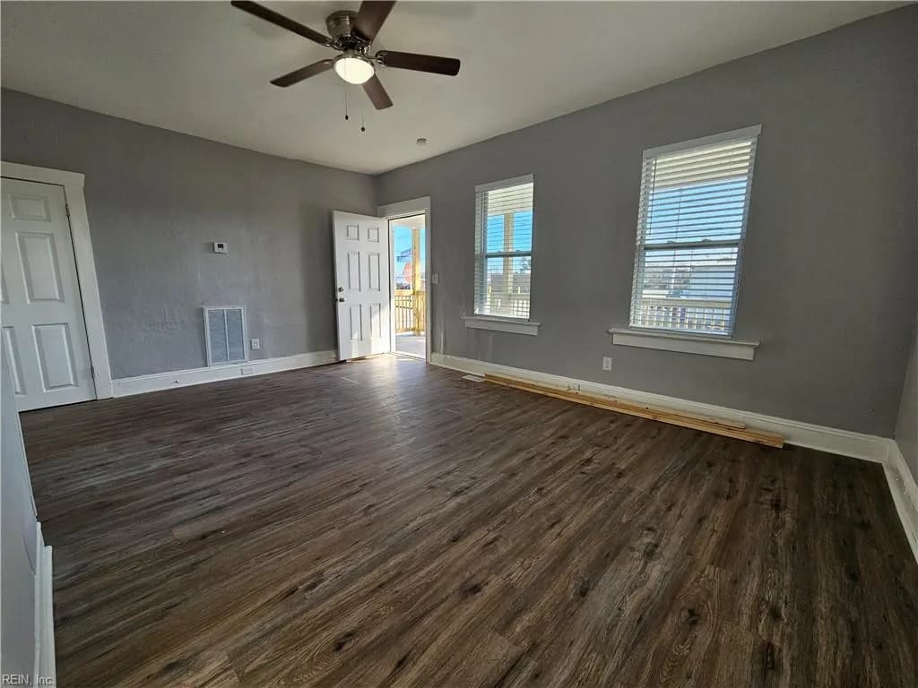 3235 Flanders AVE #2, NORFOLK VA 23509 - Photo 4