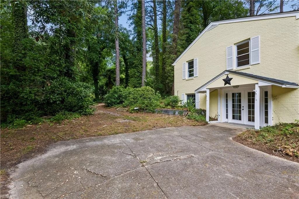 3038 Bray RD, VIRGINIABEACH VA 23452 - Photo 2