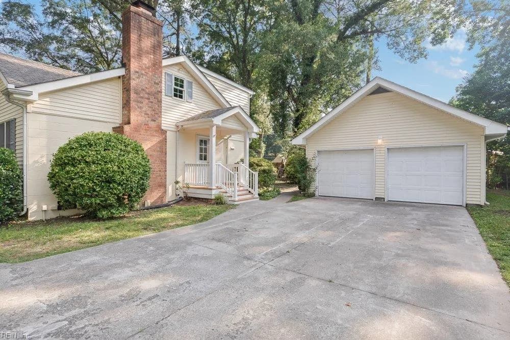 205 Fresno DR, CHESAPEAKE VA 23322 - Photo 5