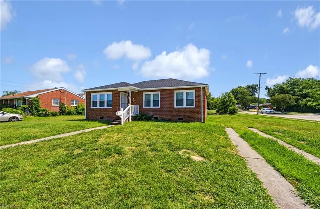 2 Reynolds DR, HAMPTON VA 23666 - Photo 4