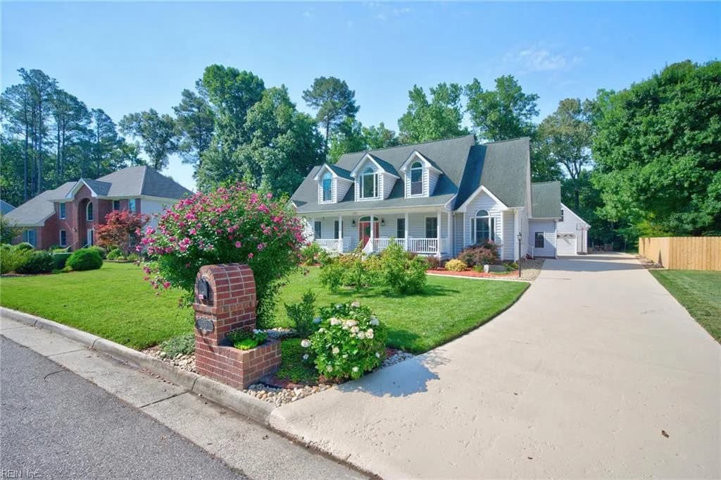 1516 Olde Mill Creek DR, SUFFOLK VA 23434 - Photo 3