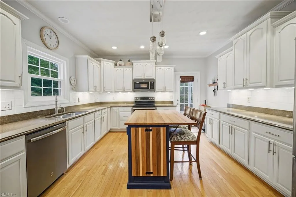 900 Justin Lee WAY, CHESAPEAKE VA 23322 - Photo 4