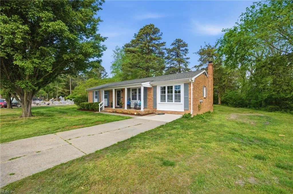 8157 Glass RD, HAYES VA 23072 - Photo 5