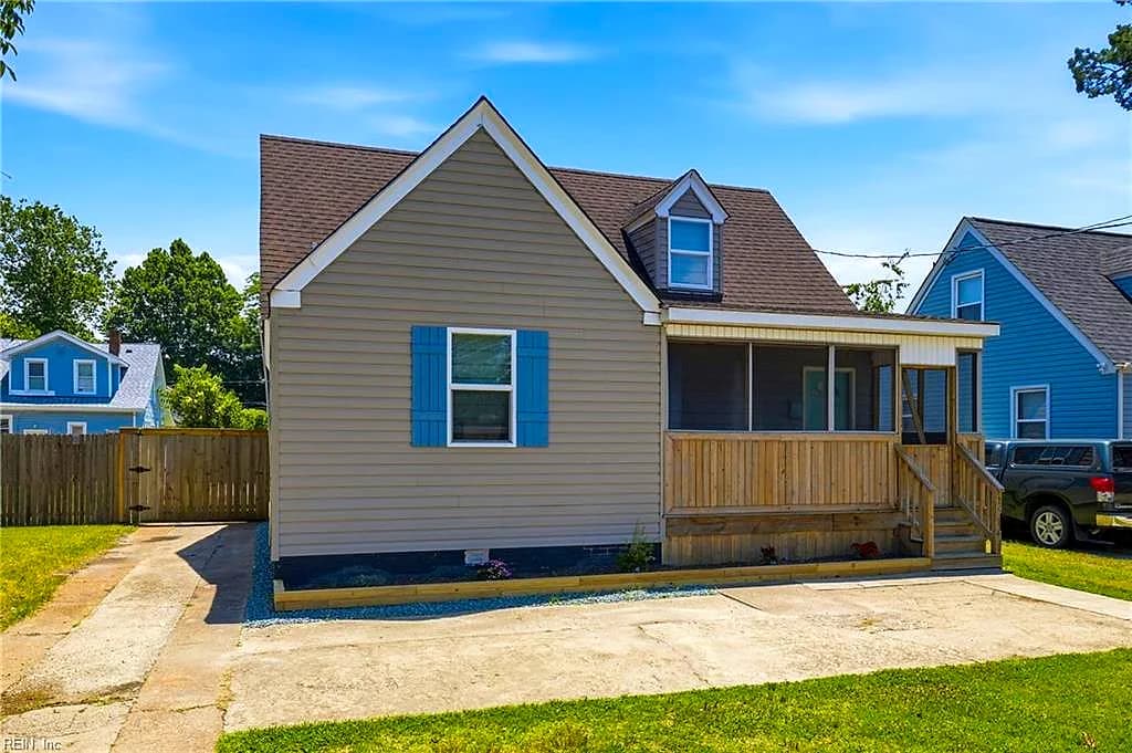 2712 Tidewater DR, NORFOLK VA 23509 - Main photo