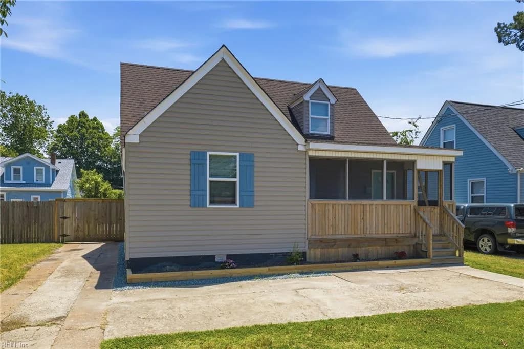 2712 Tidewater DR, NORFOLK VA 23509 - Main photo