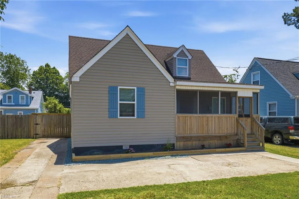 2712 Tidewater DR, NORFOLK VA 23509