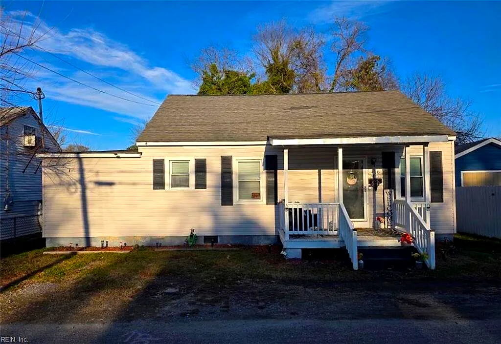 416 Worster AVE, Hampton — 3 bed Residential, 1,113 sqft