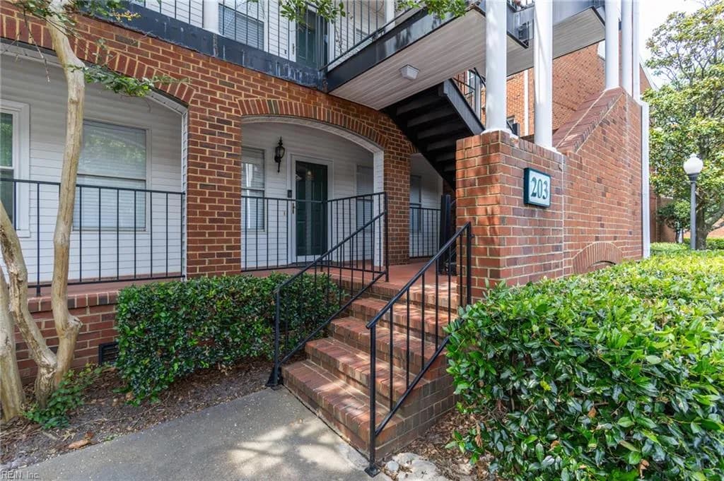 203 Westover AVE #103, NORFOLK VA 23507 - Main photo