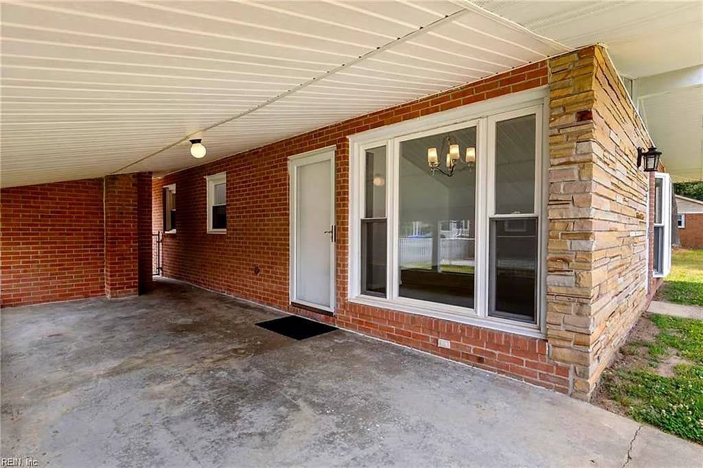 152 Gene AVE, SUFFOLK VA 23434 - Photo 3