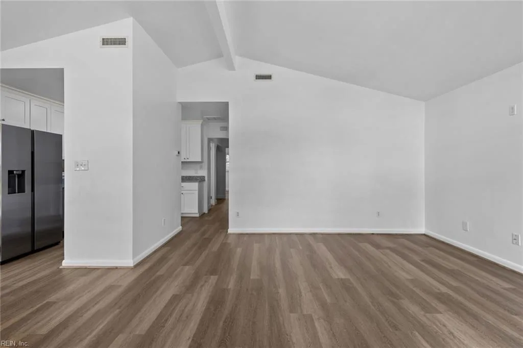 152 Gene AVE, SUFFOLK VA 23434 - Photo 5