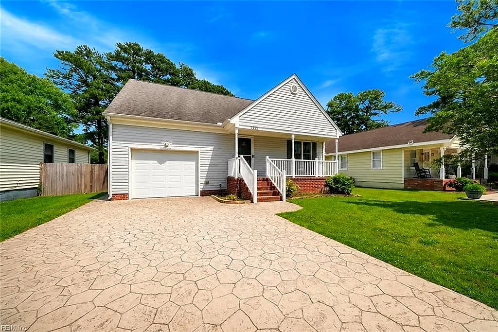 1322 Hazel AVE, CHESAPEAKE VA 23325 - Main photo