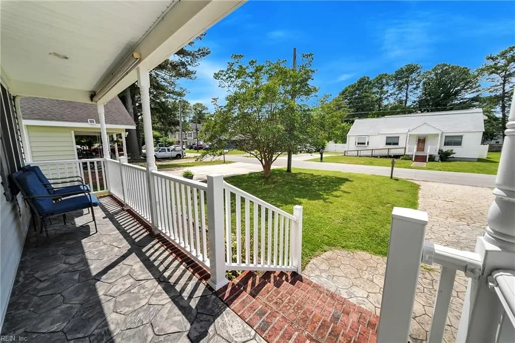 1322 Hazel AVE, CHESAPEAKE VA 23325 - Photo 5