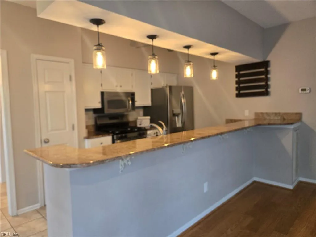 2157 Woodlawn AVE, VIRGINIABEACH VA 23455 - Photo 5