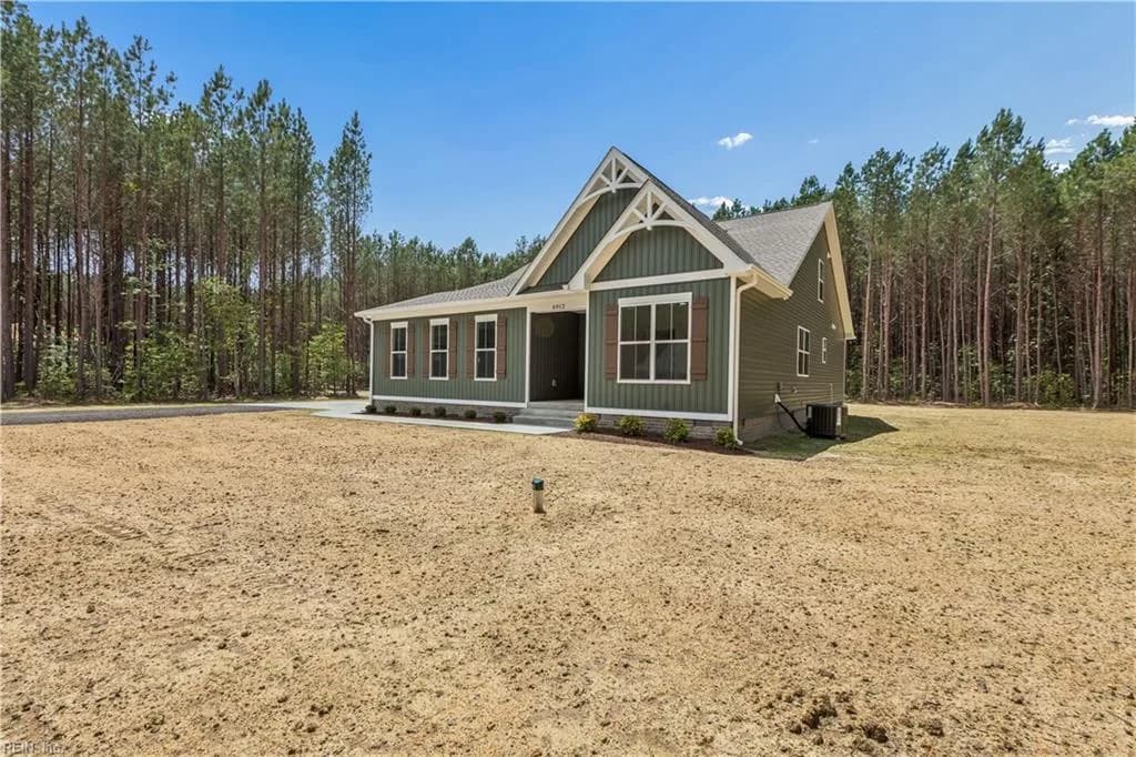 6912 Sunset Cove LN, GLOUCESTER VA 23061 - Photo 3