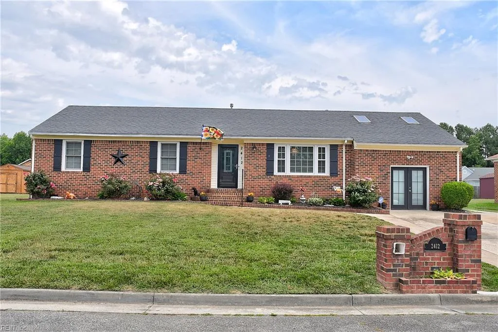 2412 Pine Tree WAY, SUFFOLK VA 23434