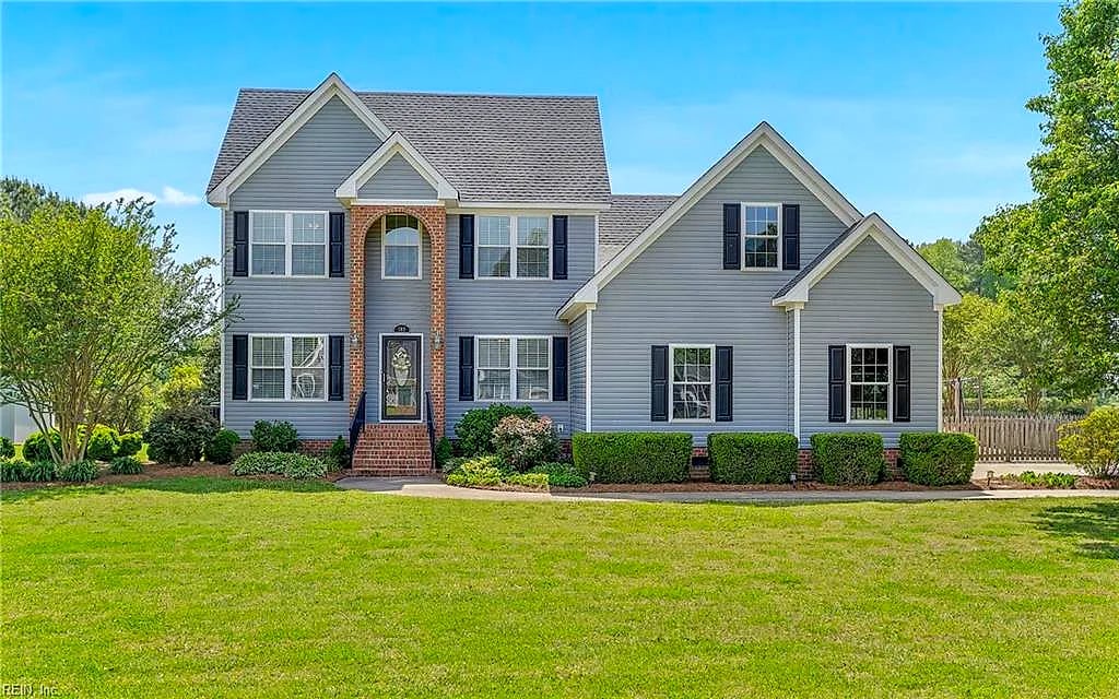 103 Country Meadows DR, South Mills — 4 bed Residential, 2,896 sqft