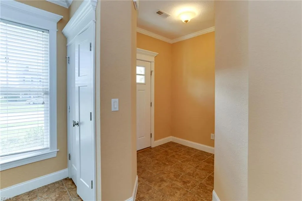 542 Mill Creek PW, CHESAPEAKE VA 23323 - Photo 5