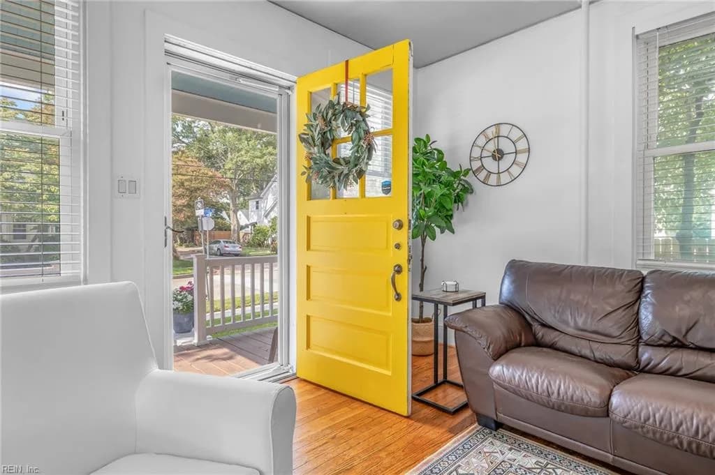 160 W Ocean AVE, NORFOLK VA 23503 - Photo 4