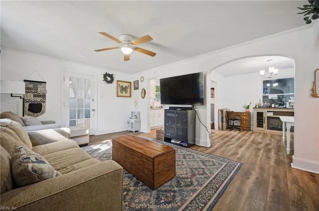 302 Plover DR, PORTSMOUTH VA 23704 - Photo 5