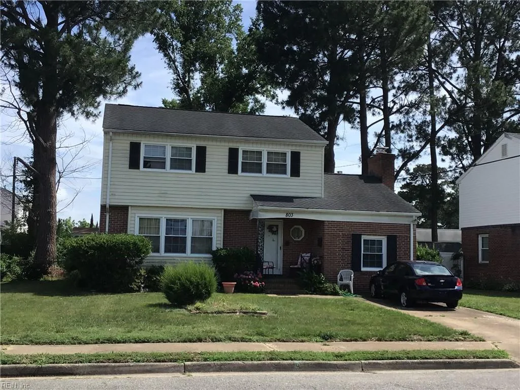 803 Newport News AVE, HAMPTON VA 23661