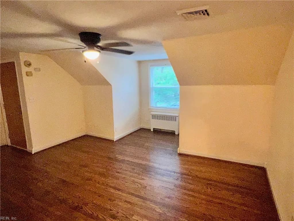 4615 Colonial AVE #B, NORFOLK VA 23508 - Photo 3