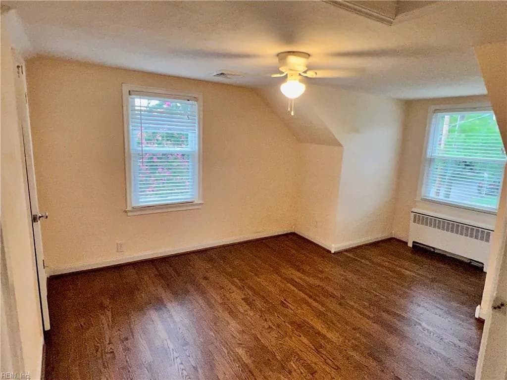 4615 Colonial AVE #B, NORFOLK VA 23508 - Photo 5