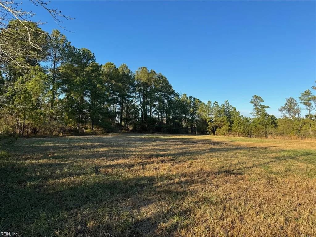 151 Messick RD, POQUOSON VA 23662 - Photo 5