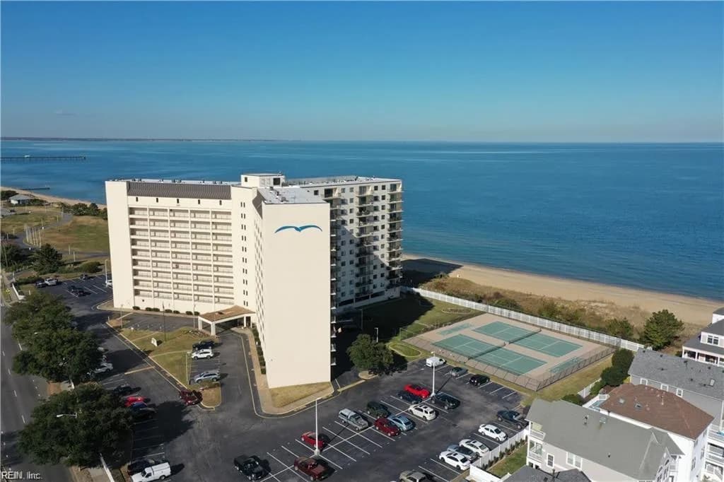100 E Ocean View AVE #912, NORFOLK VA 23503 - Main photo
