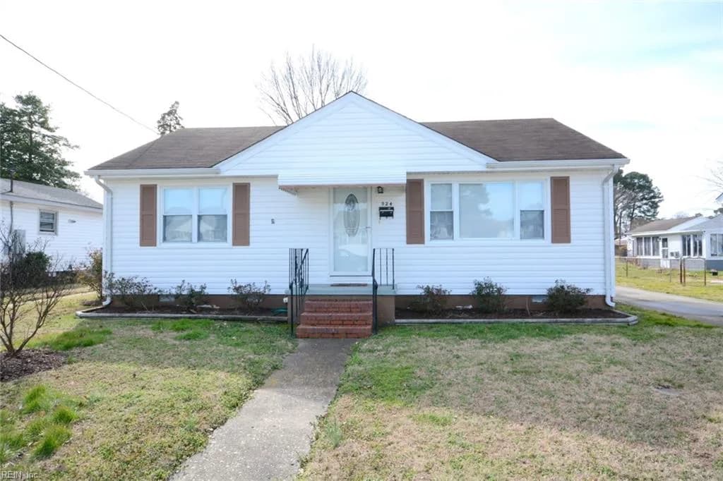 924 Avalon AVE, CHESAPEAKE VA 23324 - Photo 3