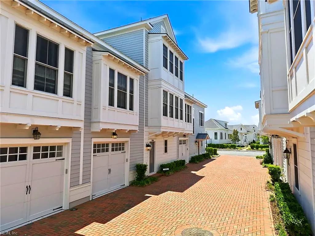 9566 Shore DR, NORFOLK VA 23518 - Photo 3