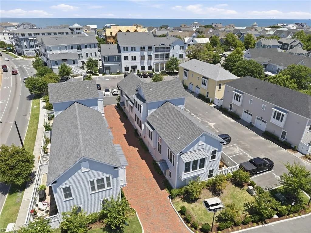 9566 Shore DR, NORFOLK VA 23518 - Photo 4