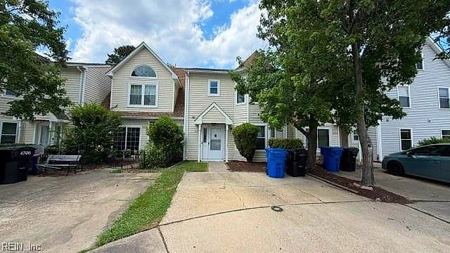 4704 Padma CT, VIRGINIA BEACH VA 23462