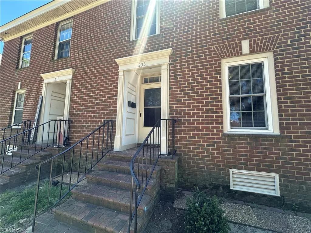 233 Portview AVE, NORFOLK VA 23503 - Main photo